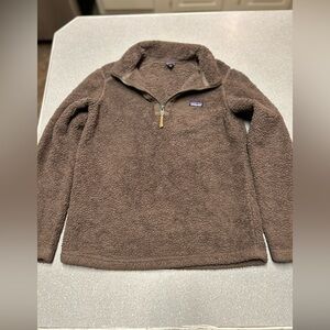 Patagonia x-large size 14 boys brown pullover